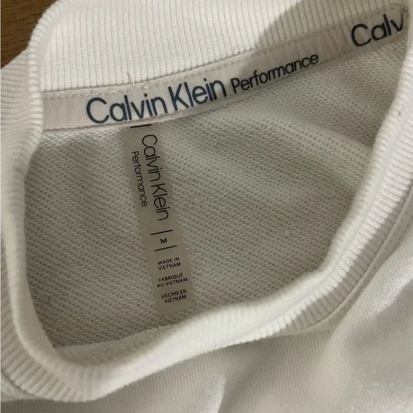 Calvin Klein Performance White Ribbed Crewneck Sweatshirt - Size Medium - Picture 4 of 4